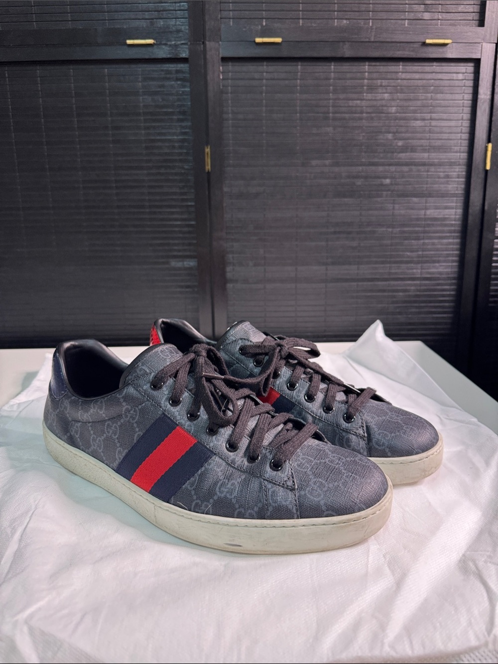 Gucci Gray leather Monogram Sneakers with Navy and Red Stripes
